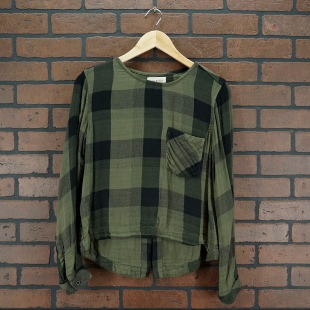 Cloth & Stone Flannel Tie Back Top
